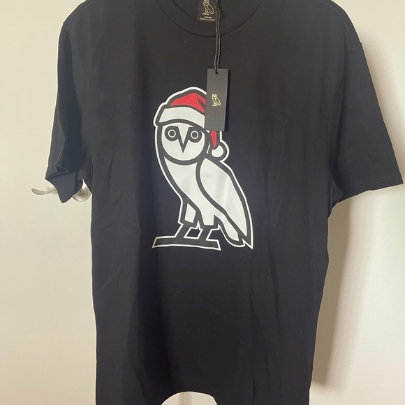 Ovo Limited Edition Holiday Owl Tshirt 